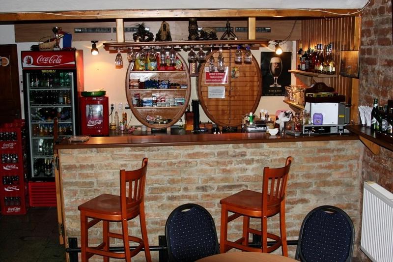 Olymp Penzion Komárno Екстериор снимка